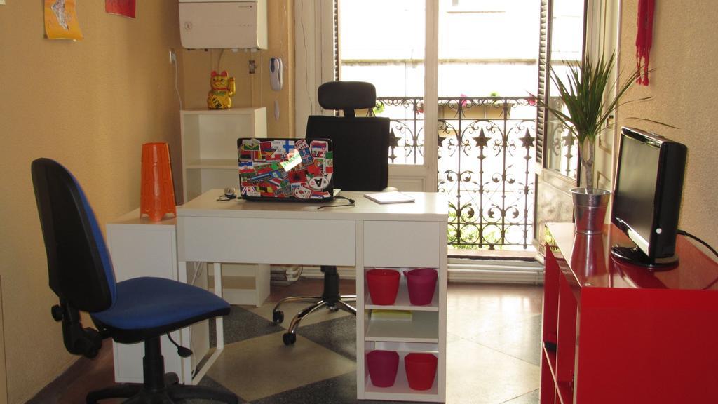 San Juan Hostel Madrid Extérieur photo