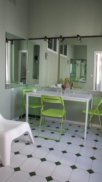 San Juan Hostel Madrid Extérieur photo